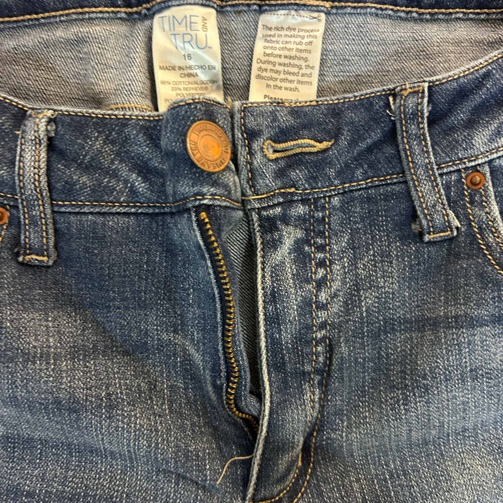 Women's capri